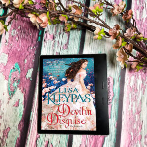 Devil in Disguise by Lisa Kleypas